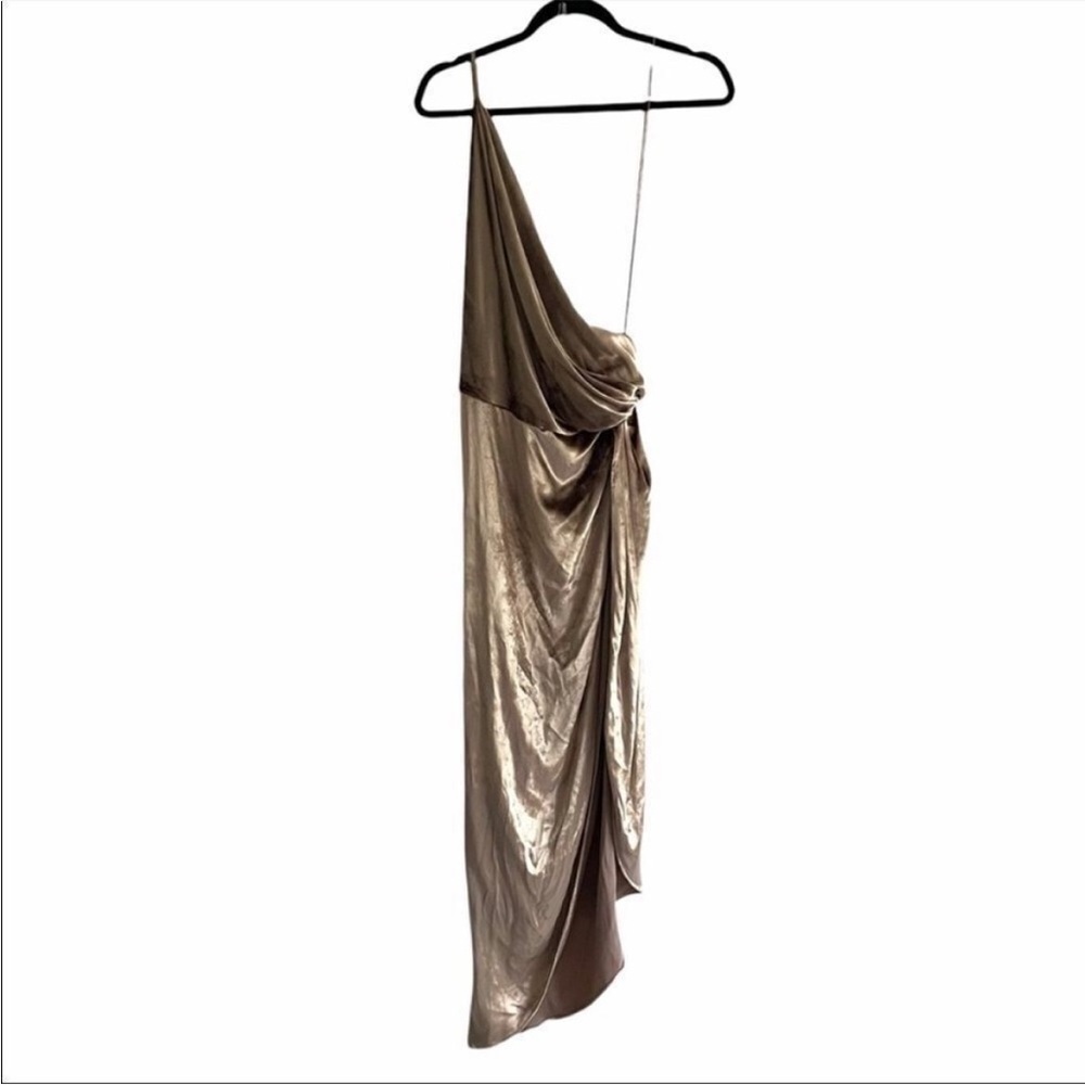 MICHELLE MASON Silk Velvet Asymmetrical One-Shoulder Midi Dress Gold 6 - Picture 7 of 16